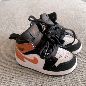 Air Jordan 1’s Retro 5C